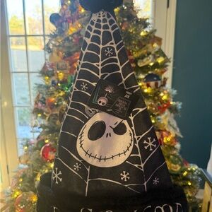 Disney Nightmare Before Christmas Jack Skellington Santa Hat Up to Snow Good New